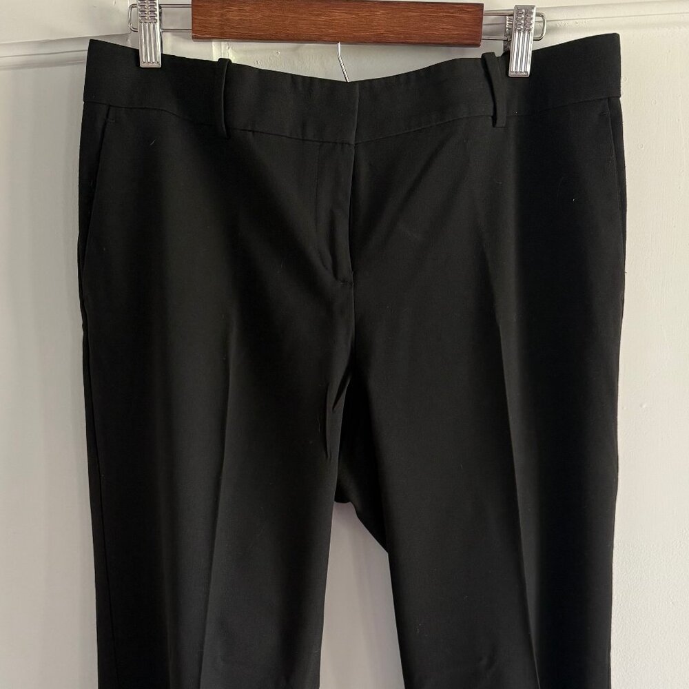 Ann Taylor: The Trouser Pant In Seasonless Stretch - Size 10